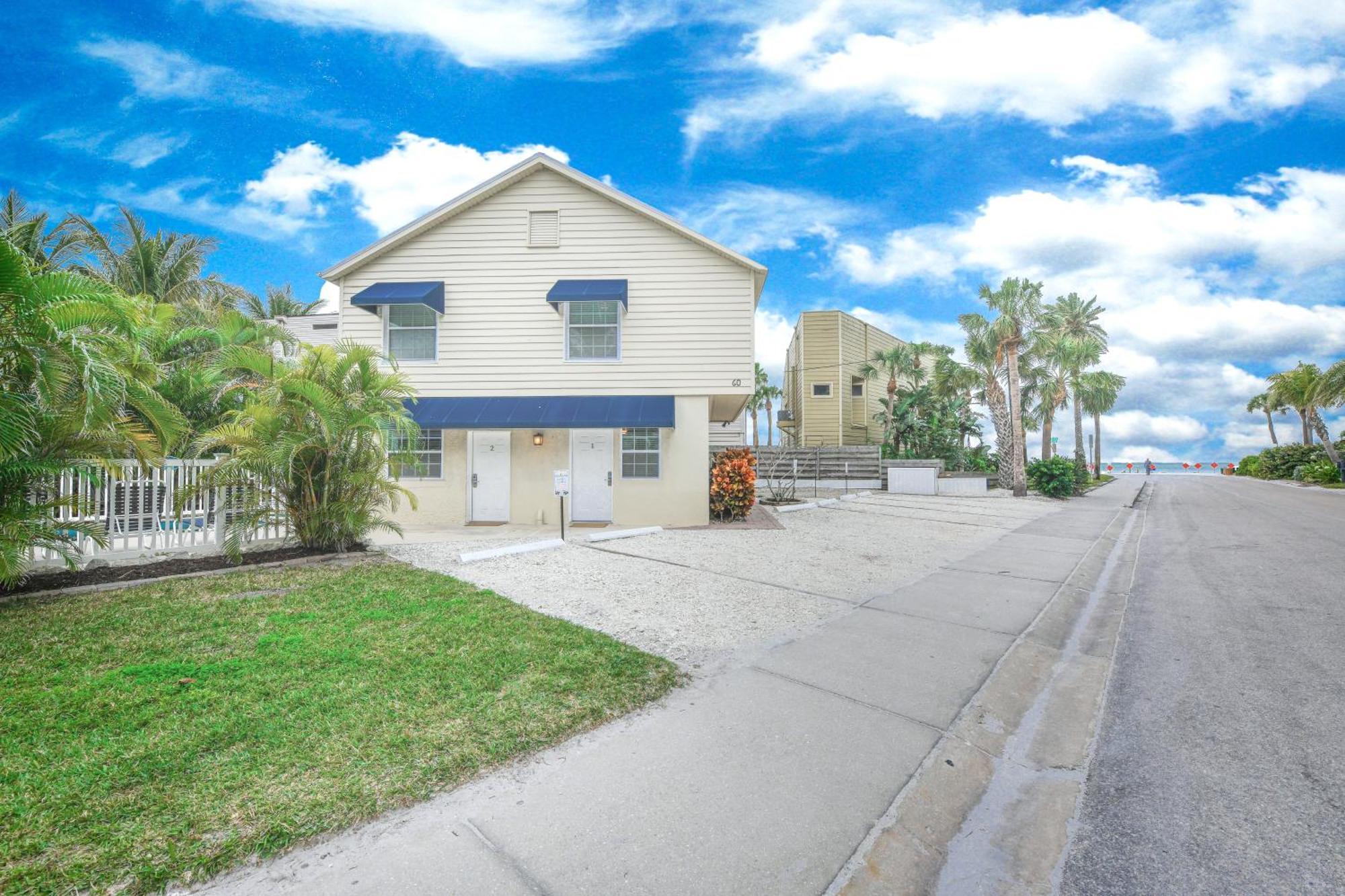 Parrot Beach Cottages Siesta Key Pokoj fotografie