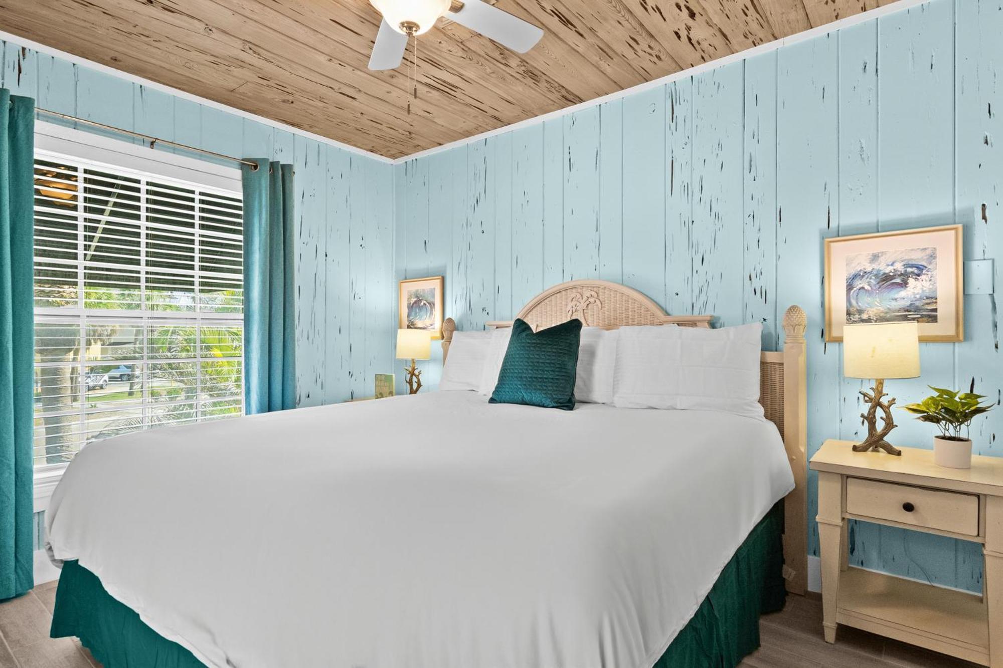 Parrot Beach Cottages Siesta Key Pokoj fotografie