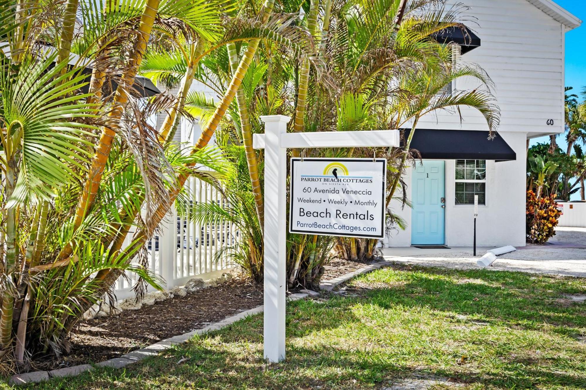 Parrot Beach Cottages Siesta Key Pokoj fotografie